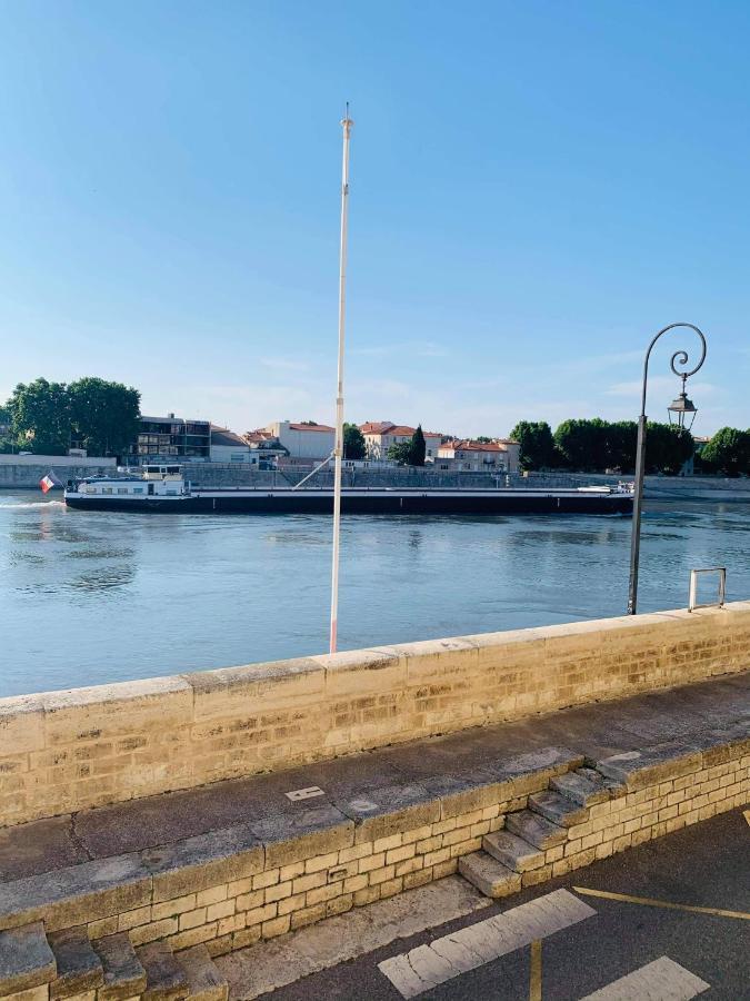 Sur Les Quais... Apartment อาร์ลส์ ภายนอก รูปภาพ