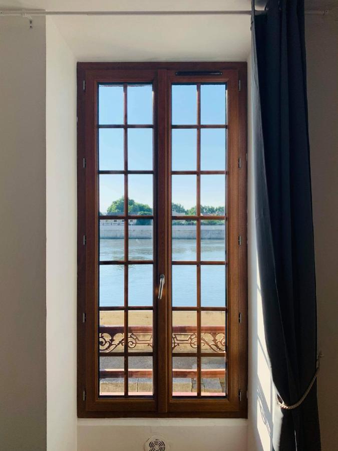 Sur Les Quais... Apartment อาร์ลส์ ภายนอก รูปภาพ
